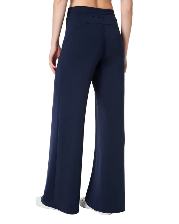 Spanx Air Essentials Wide Leg Pant in Timeless Navy