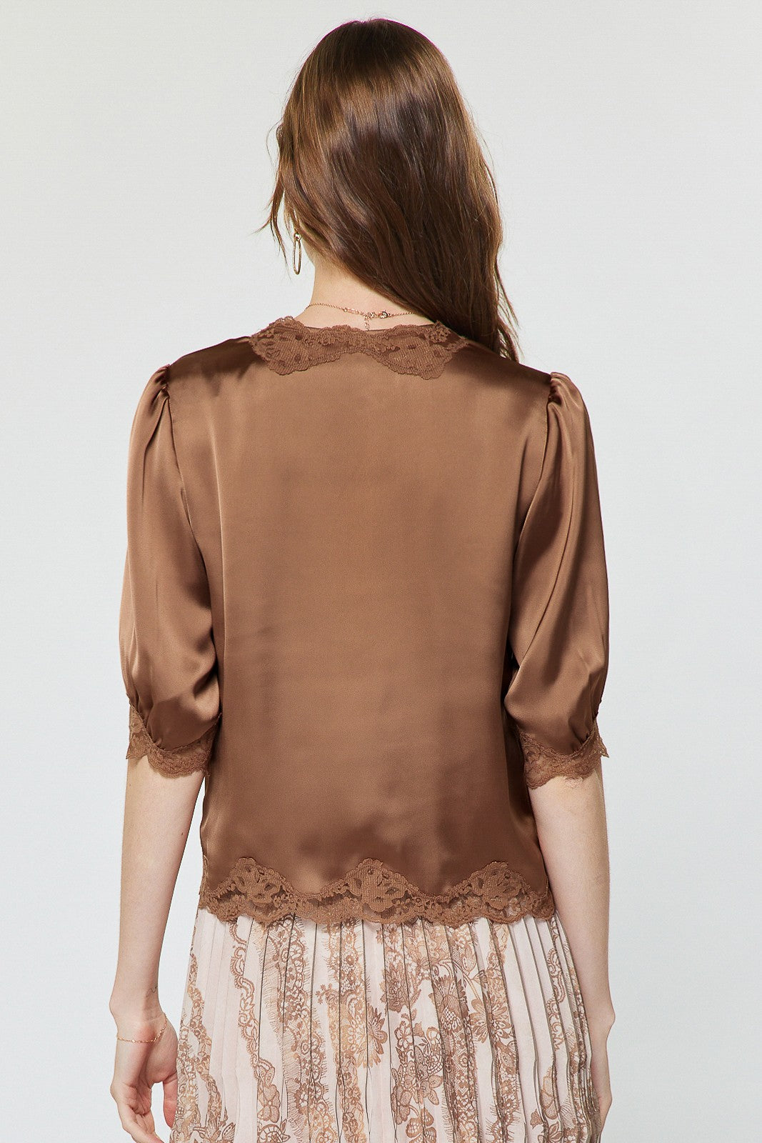 Briar Satin Lace Top In Mocha Mousse